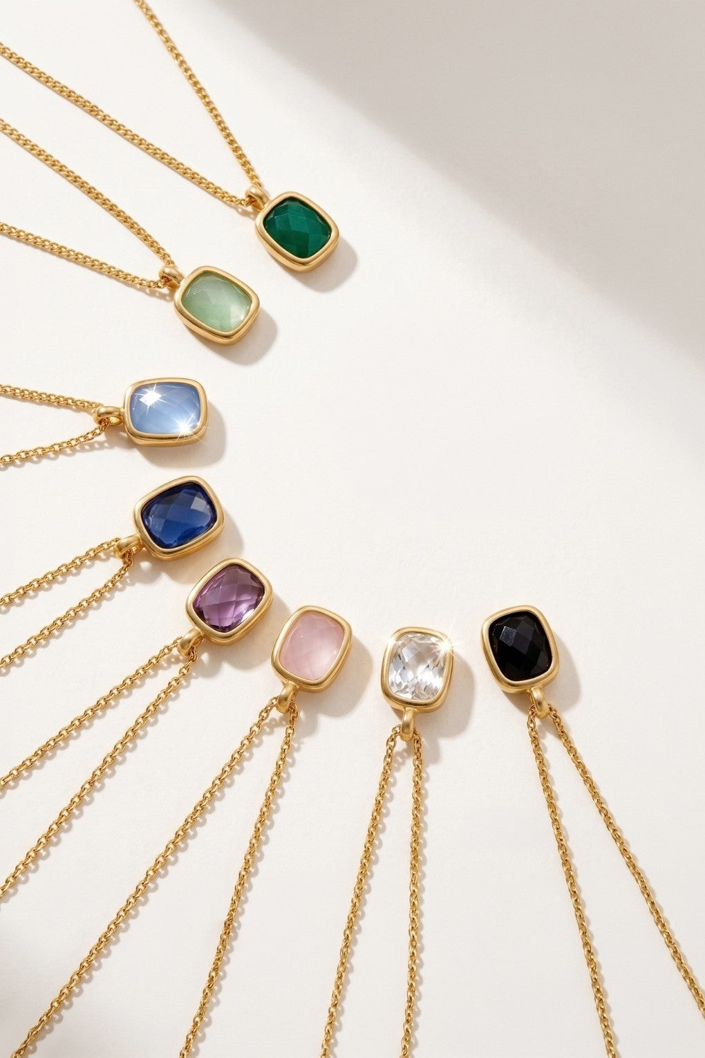 Vika Necklace