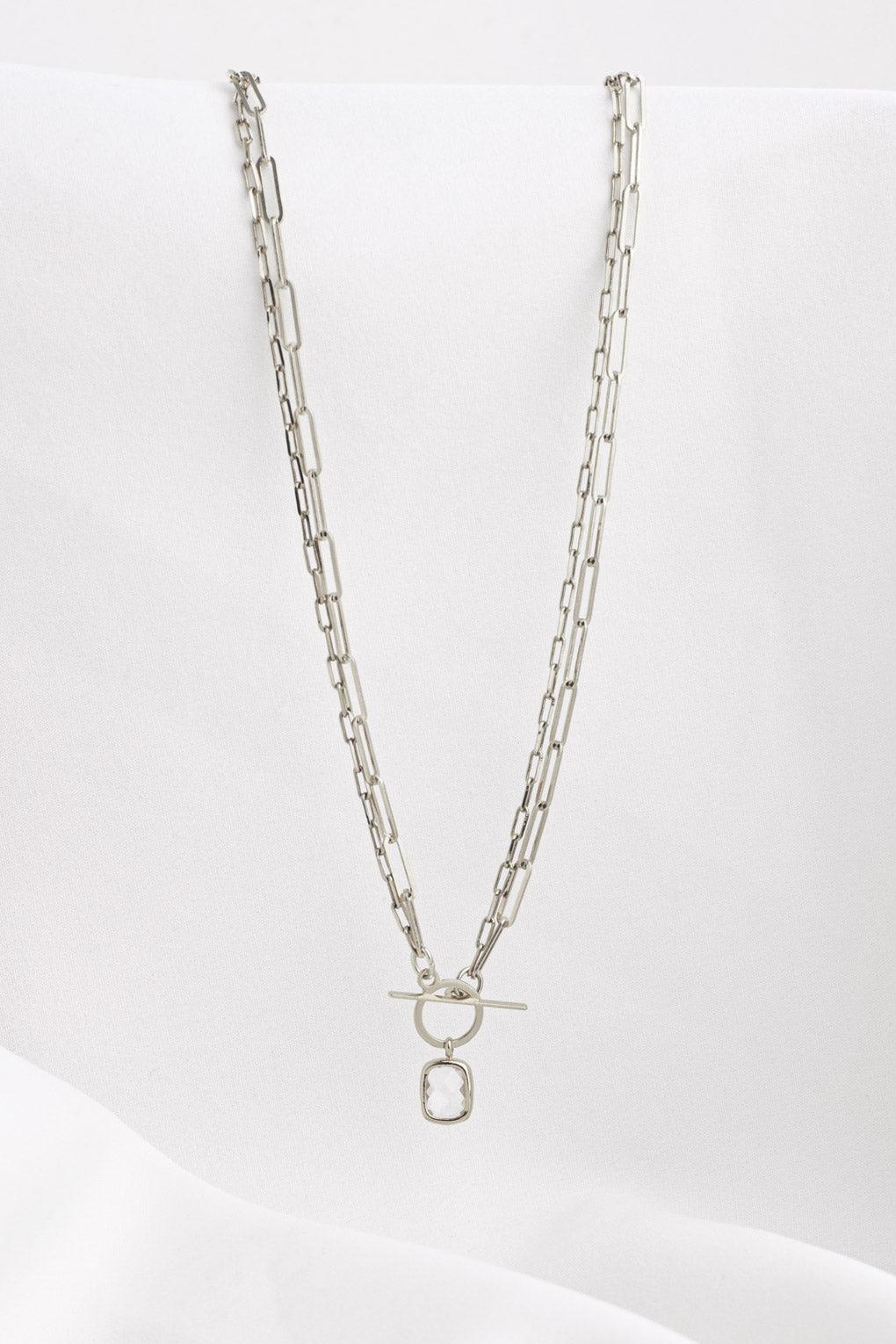 Vida Necklace