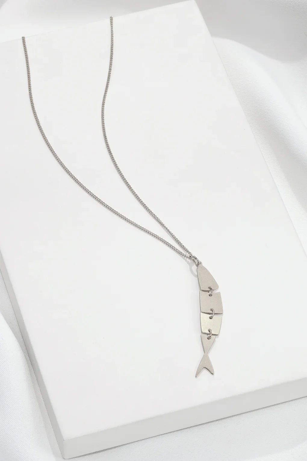 Long Umi Necklace