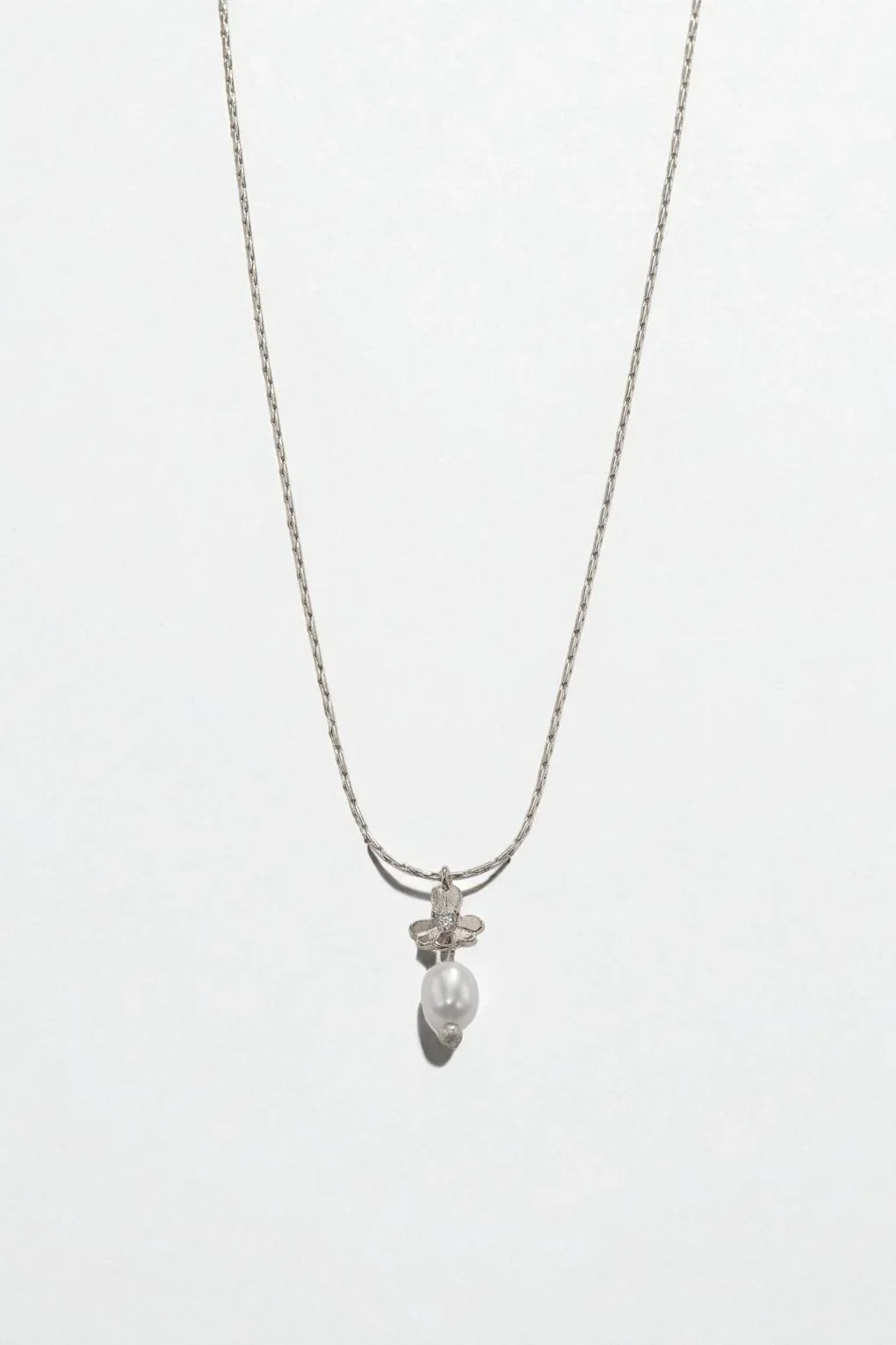 Joya Necklace