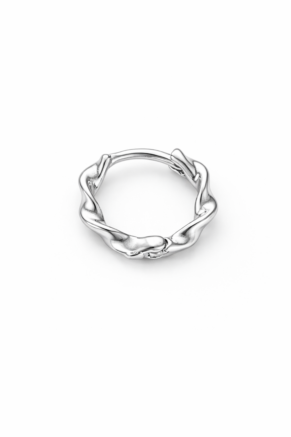 Tiny Vibe Earring