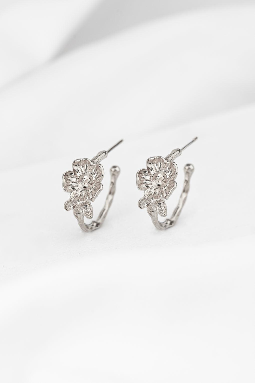 Flora Hoop Earrings Gold