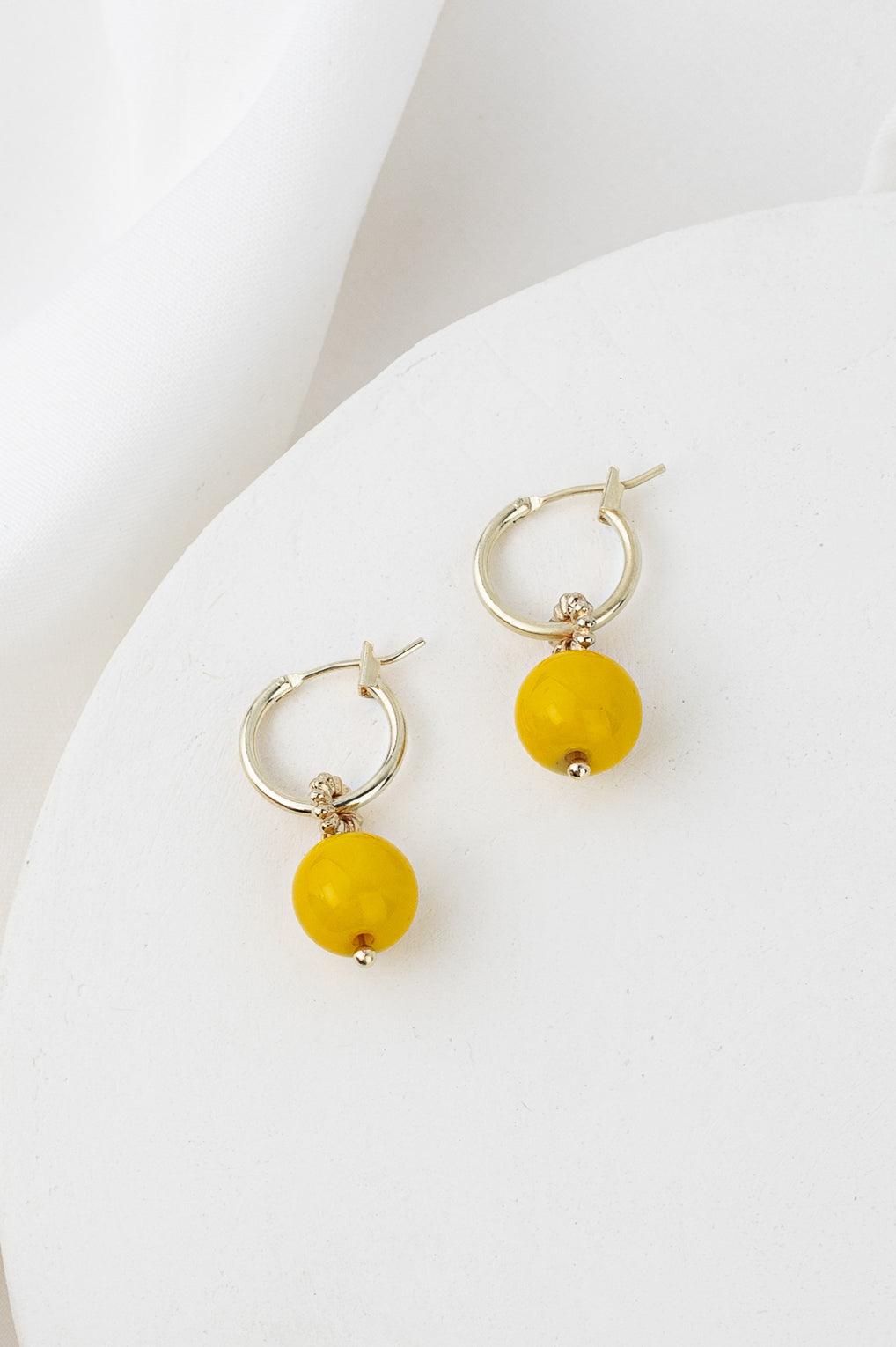 Lara Hoop Earrings Gold / 4 yellow