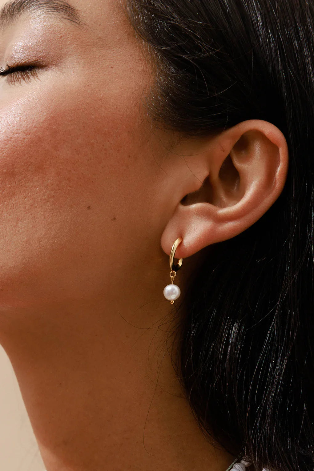 Luna Pearl Hoop Earrings