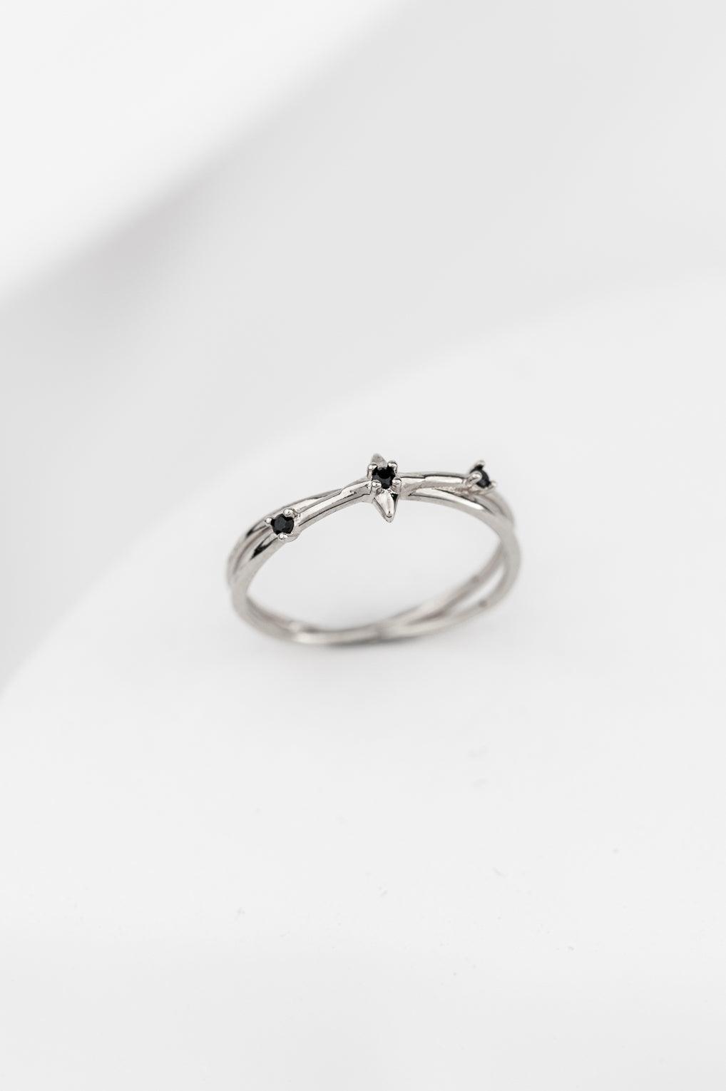 Harper Ring Gold / 34 crystal / US 5