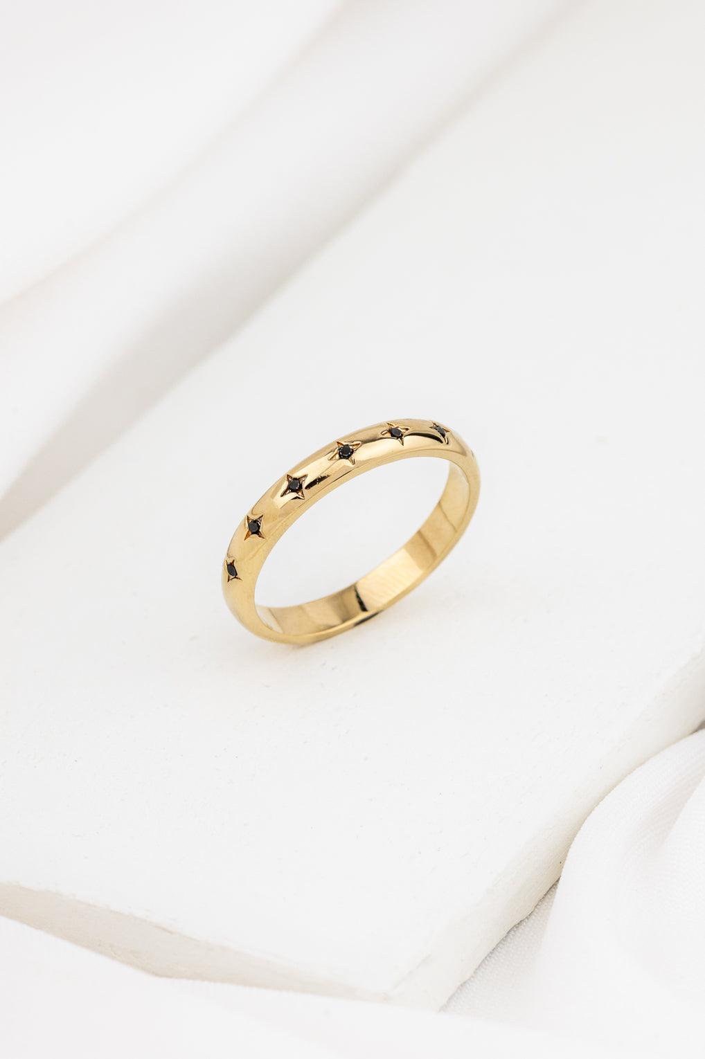 Myra Ring Gold / 34 crystal / US 5