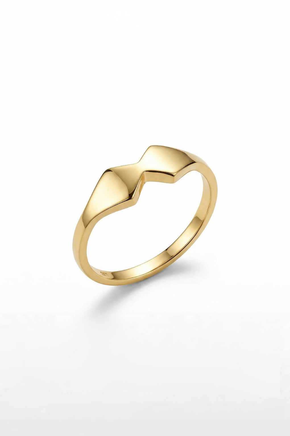 14k Gold Kite Ring
