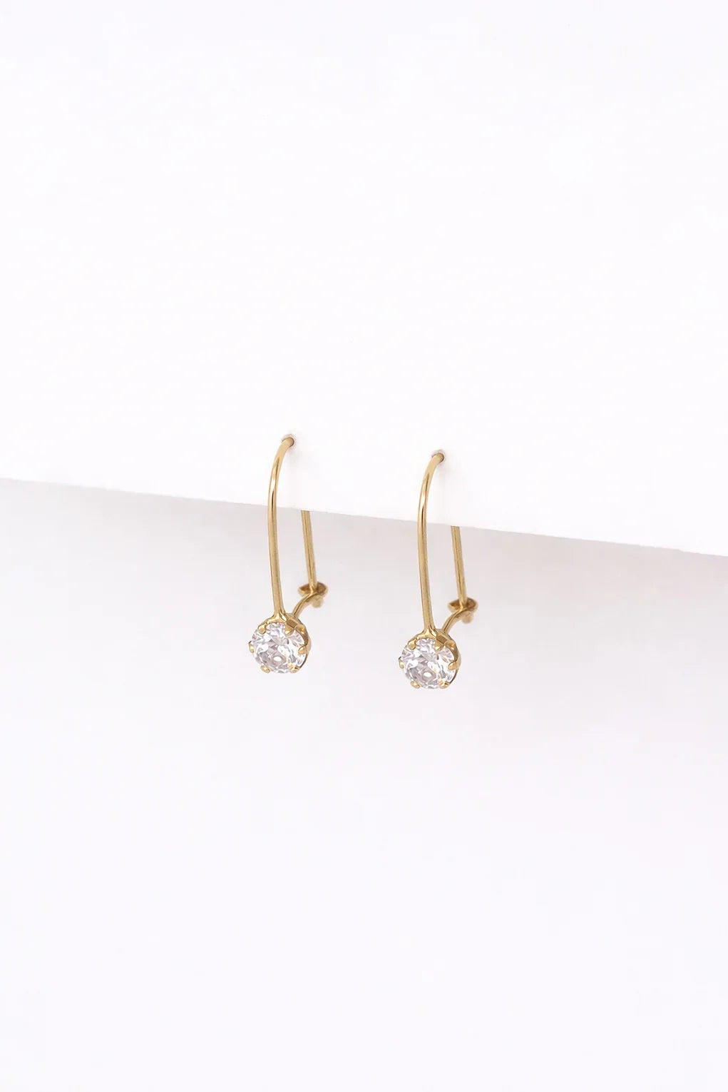 Gaya earrings in 14K gold