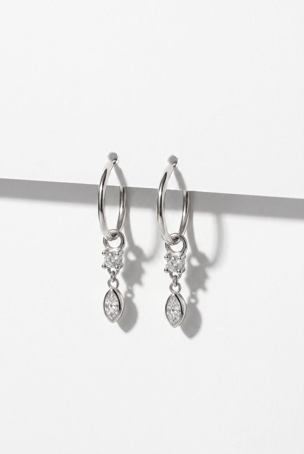 Juliette hoop earrings in 14K gold