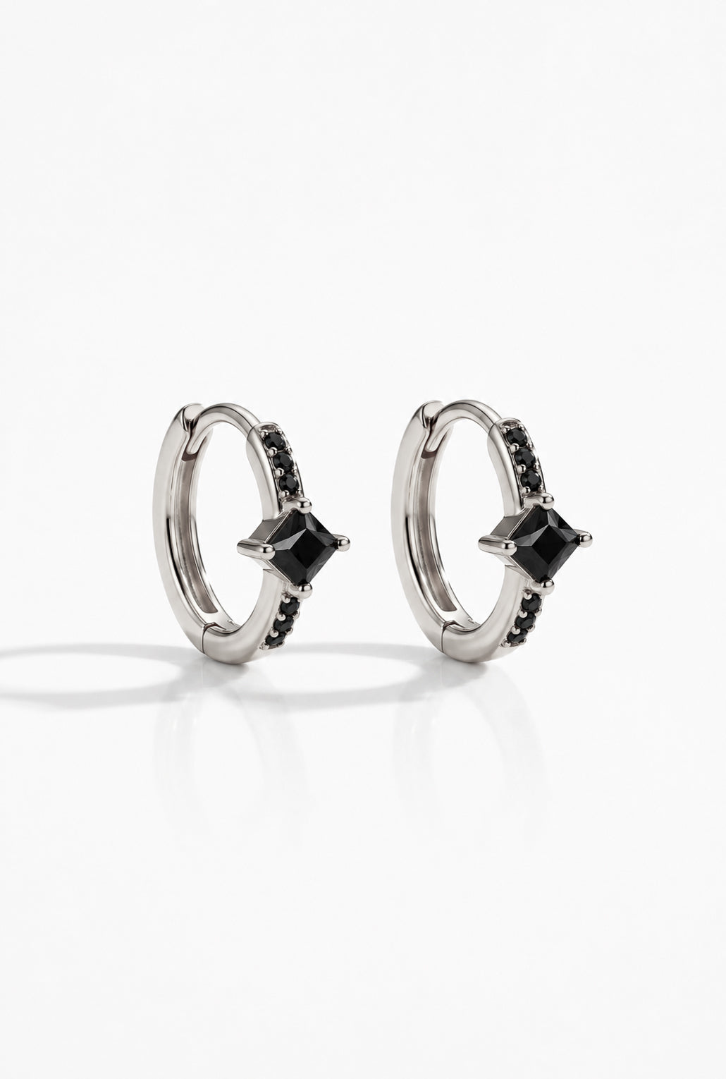 Selina earrings in 14K gold
