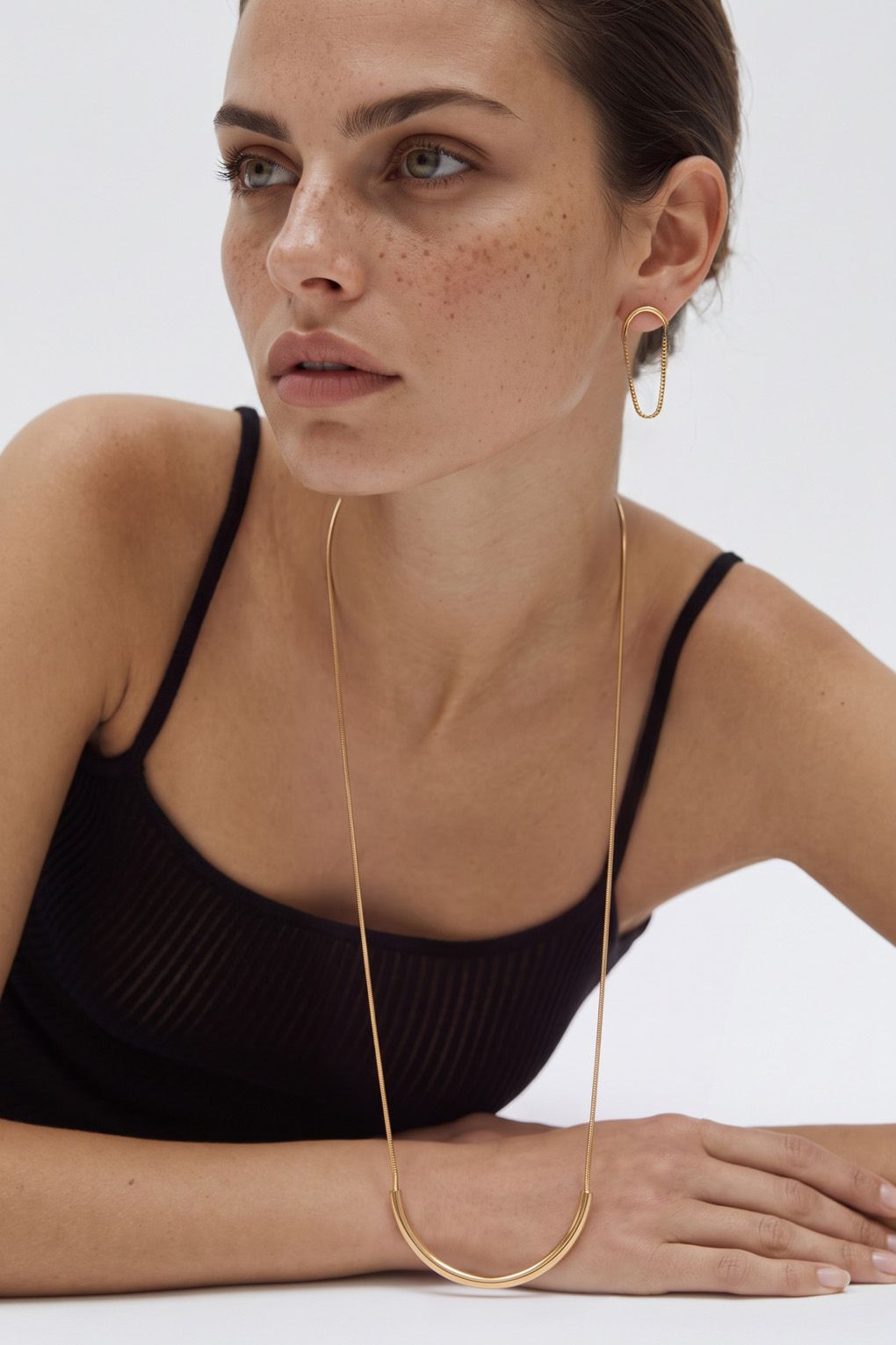 Tony Necklace