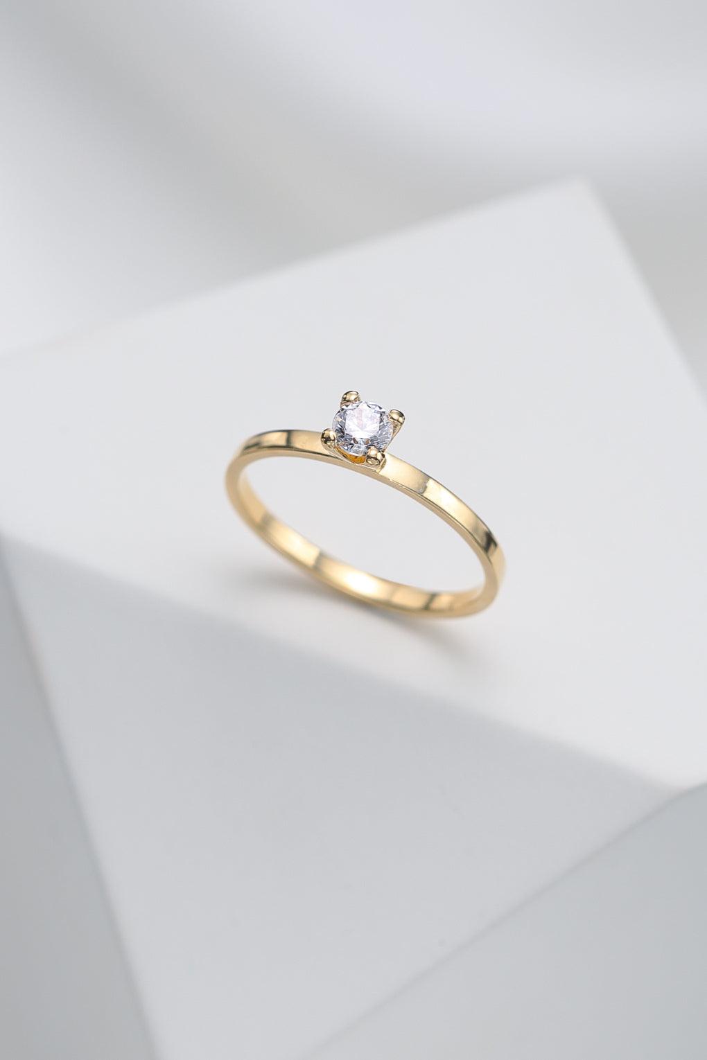 14K Gold DIAMOND SOLITAIRE RING