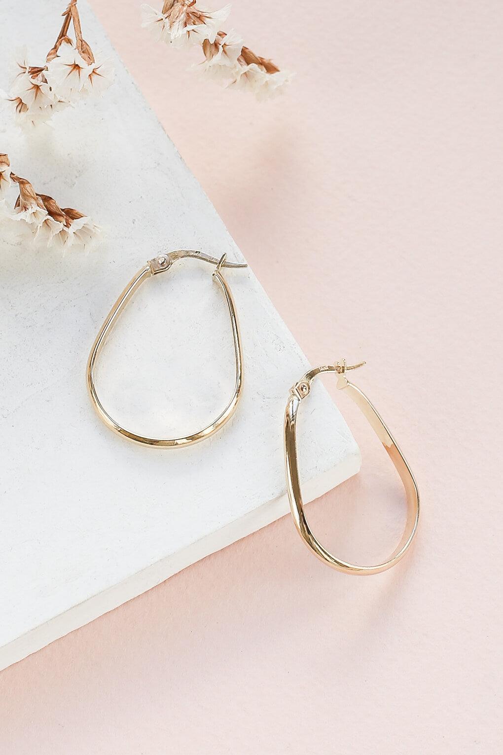 Grace Earrings in 14K gold