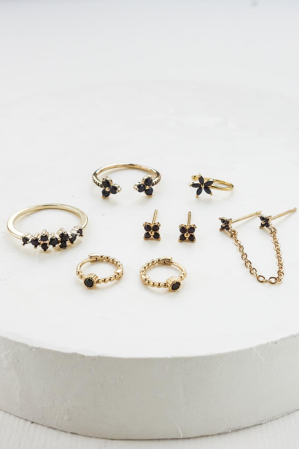 Daffodil Post Earrings