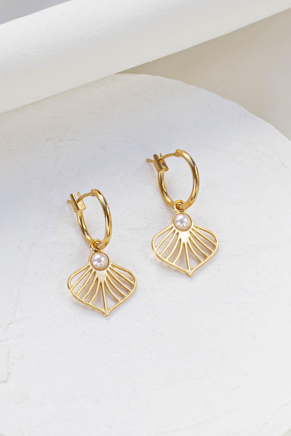 Noya Earrings
