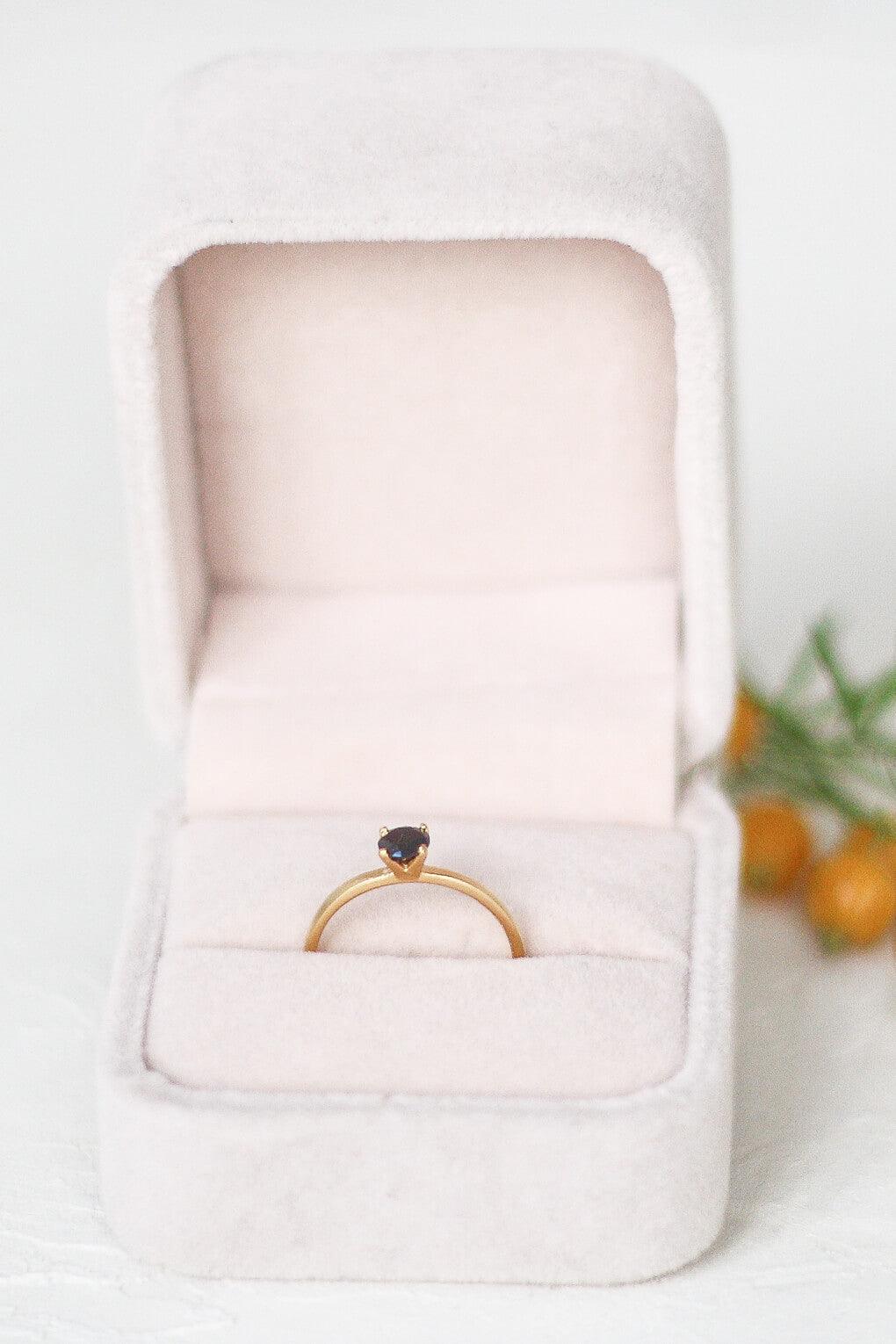 14K Gold DIAMOND SOLITAIRE RING