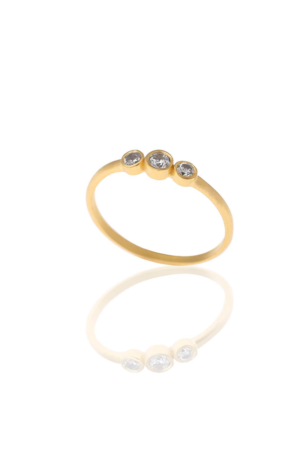 14K Gold 3 ROUND DIAMONDS RING