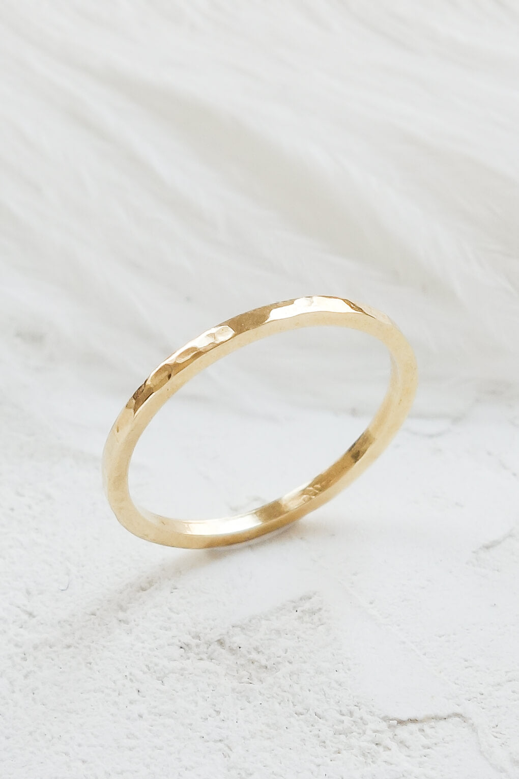 Thin Hammered 18K Gold Band--Thin 18K Gold Ring--Solid 18K Gold Hammered Ring--18K Gold Stacking Ring--Slim 18K Gold Women's outlet Wedding Band