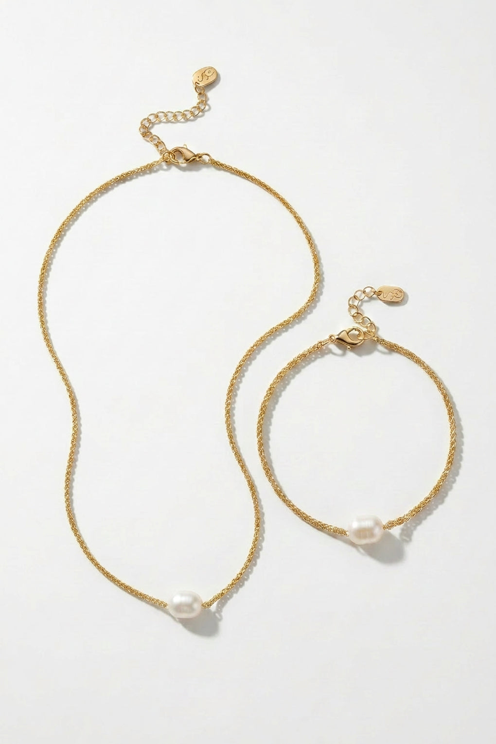 Single Pearl Necklace