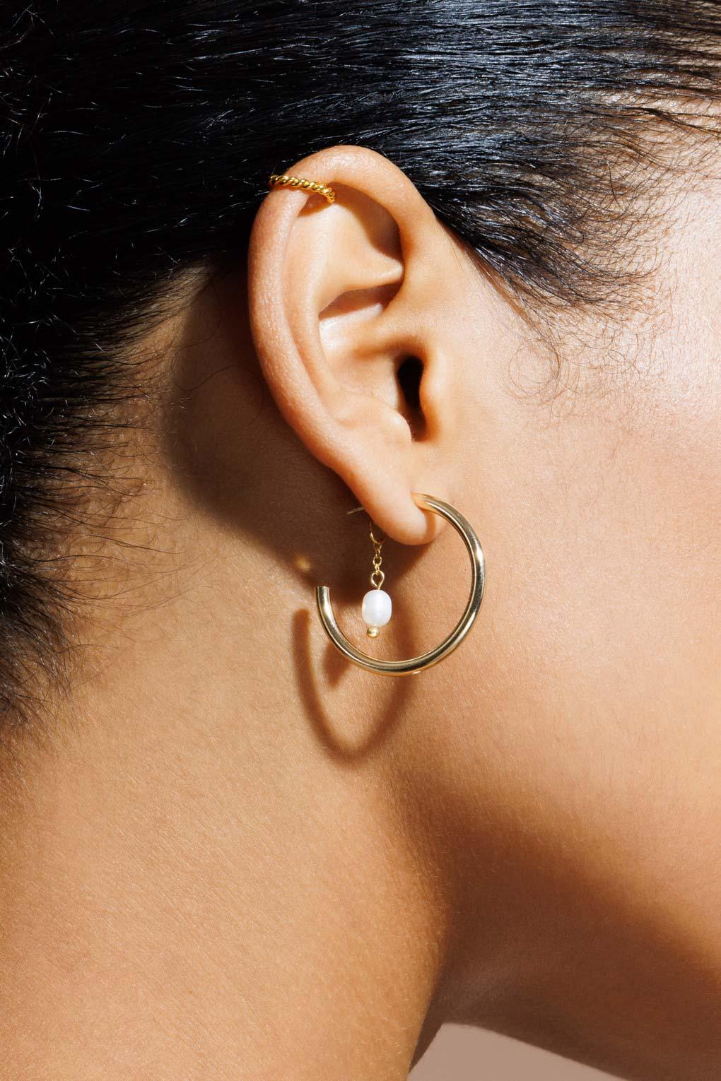 Liz Hoop Earrings