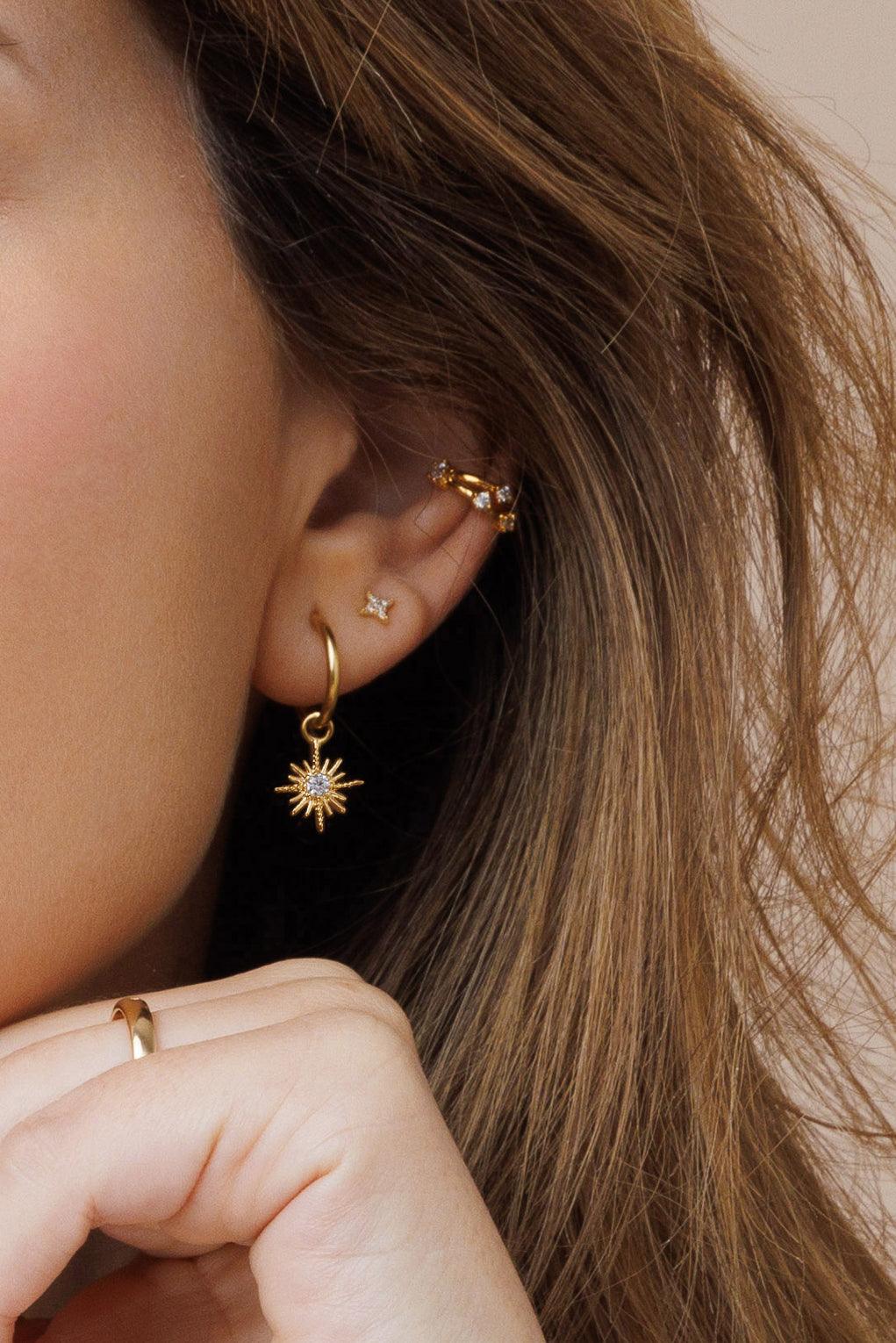 Harper Post Earrings Gold / 34 crystal