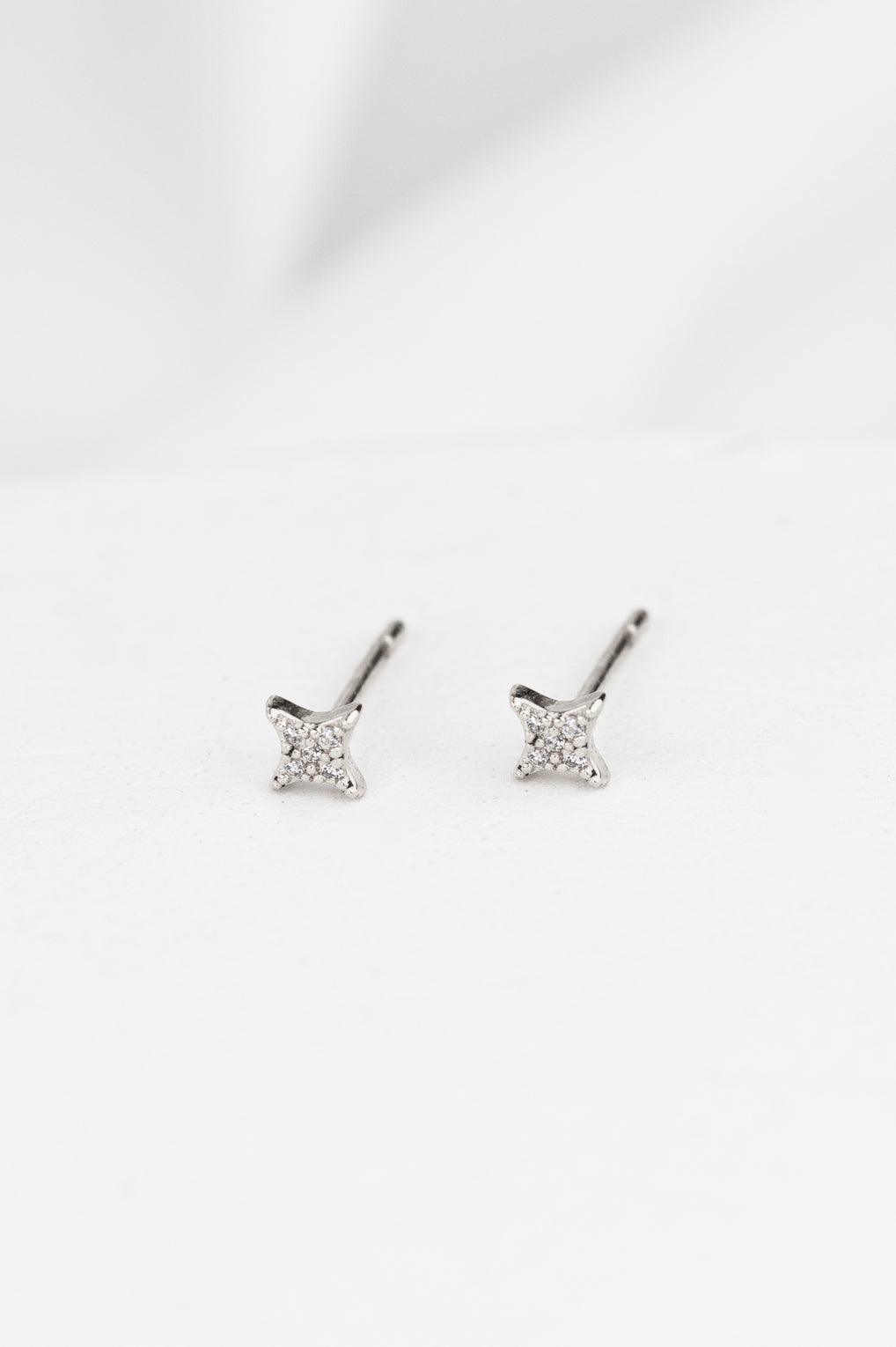 Harper Post Earrings Gold / 34 crystal