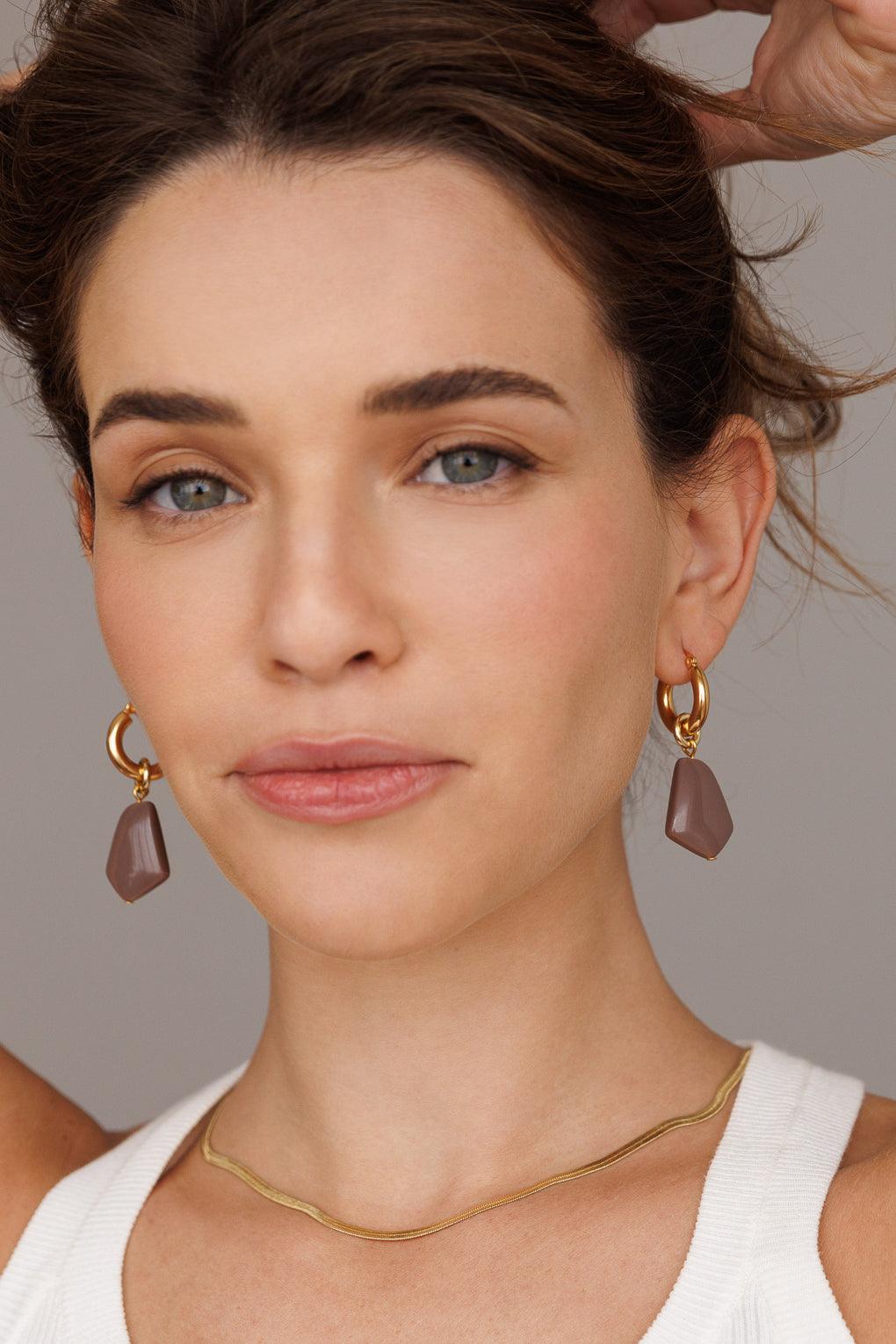 Vera earrings Gold / 16 mocca