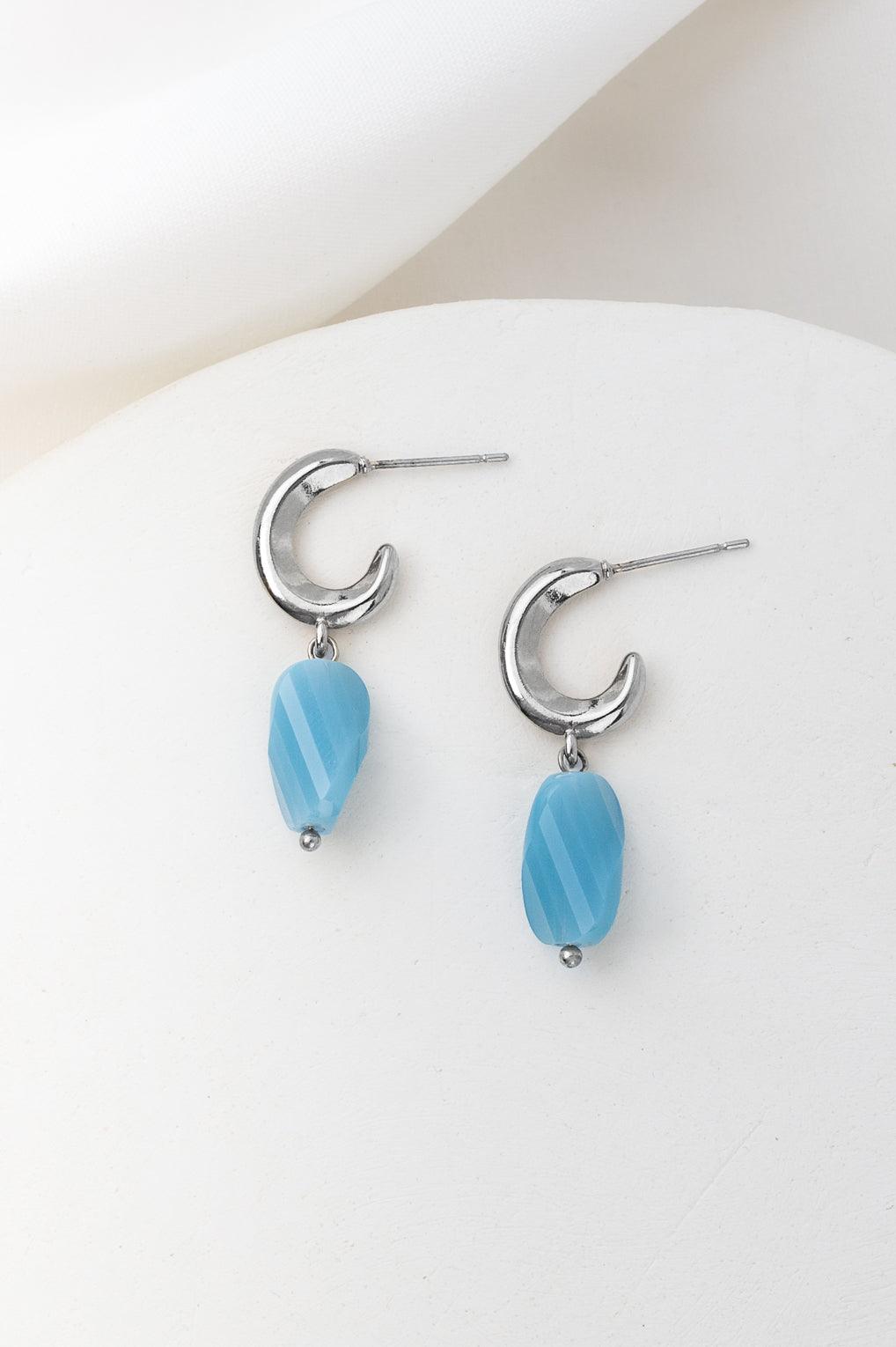 Olivia Earrings Gold / 7 light blue