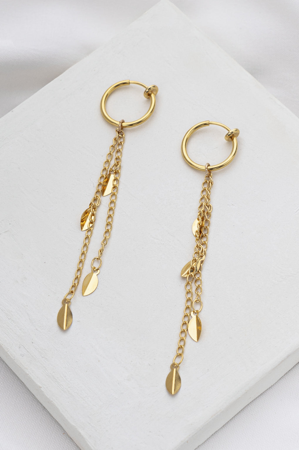 Laliv Clip-On Hoop Earrings Gold