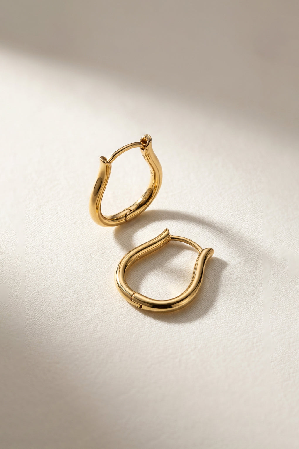 Marine Hoop earrings