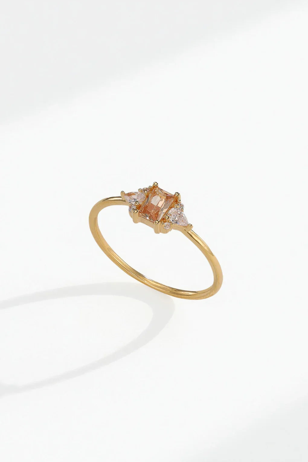 Vivi Ring