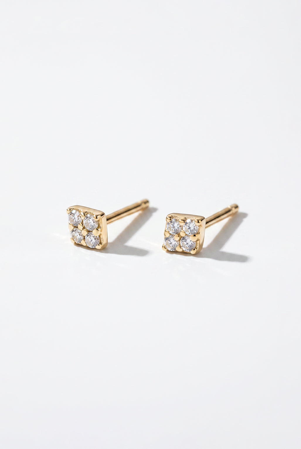 Celine earrings in 14K gold