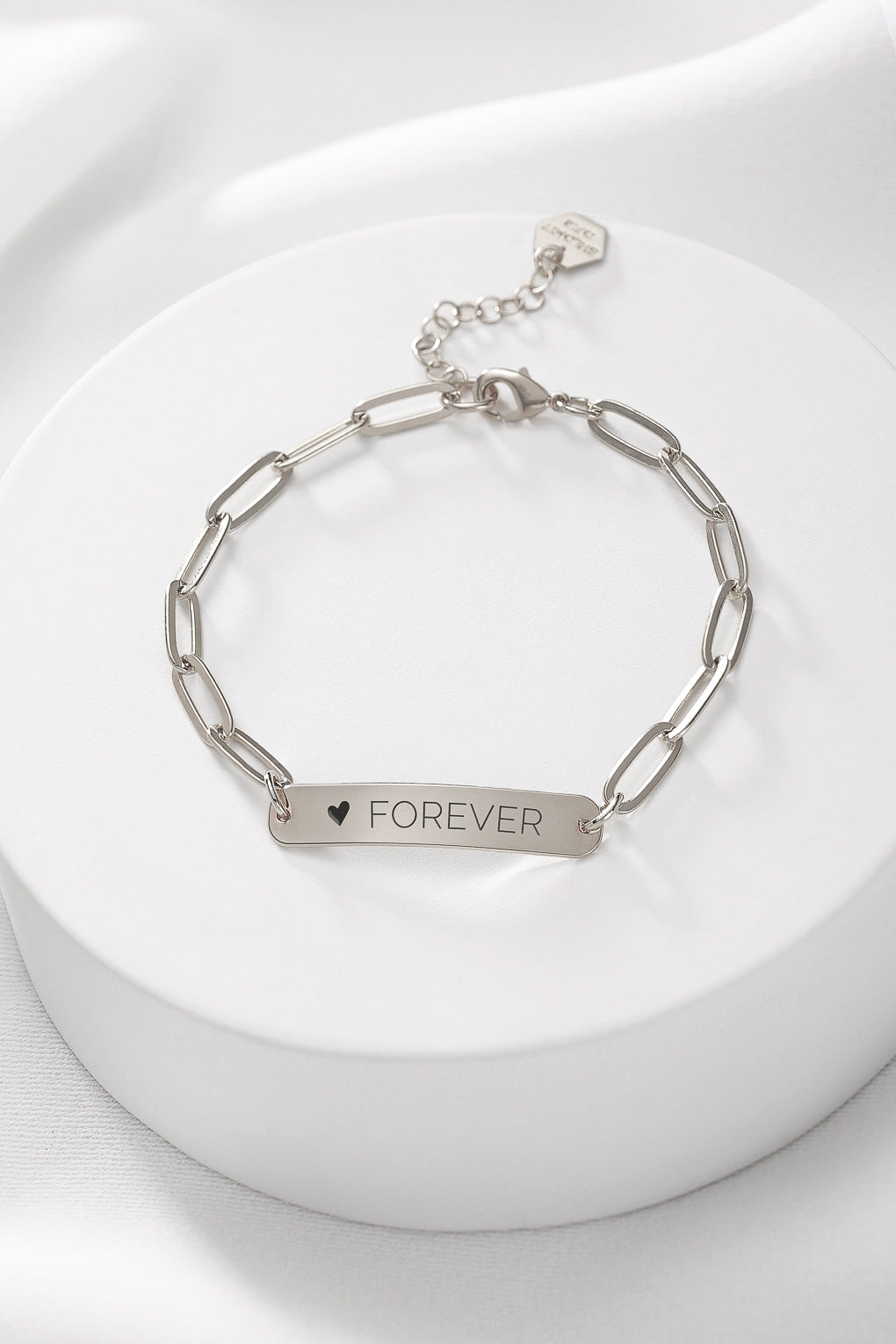 Custom Engraved Link Bar Bracelet