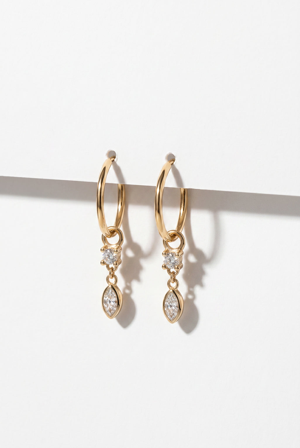 Juliette hoop earrings in 14K gold