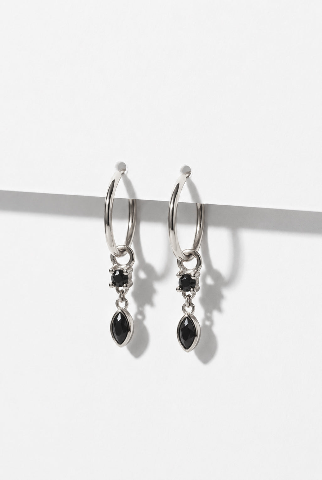 Juliette hoop earrings in 14K gold