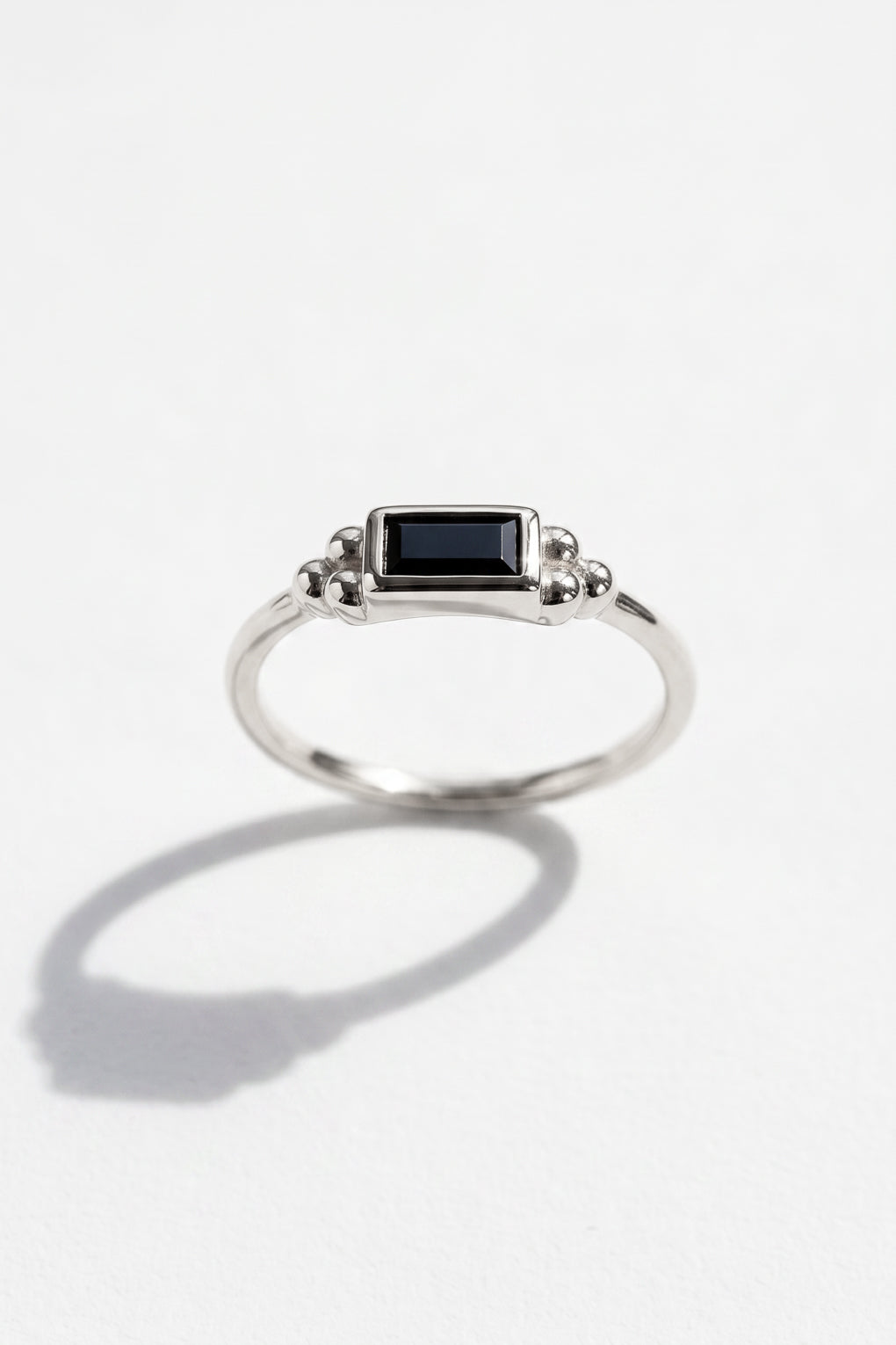 Tres Ring