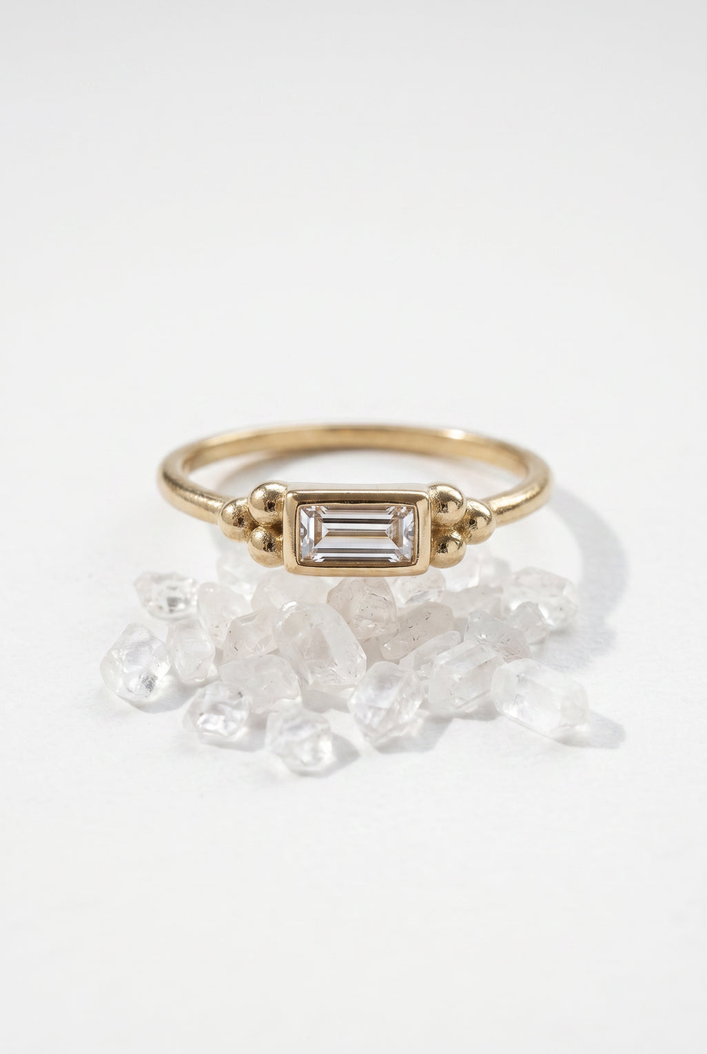 Tres ring in 14K gold and Diamonds