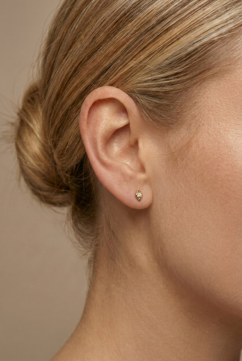 Uno Earrings