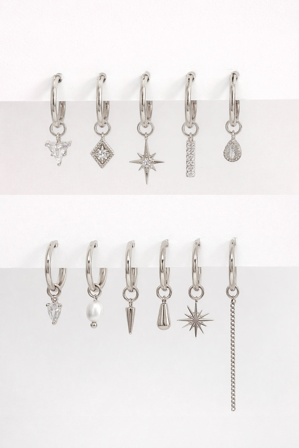 Hoop earrings with replaceable pendants