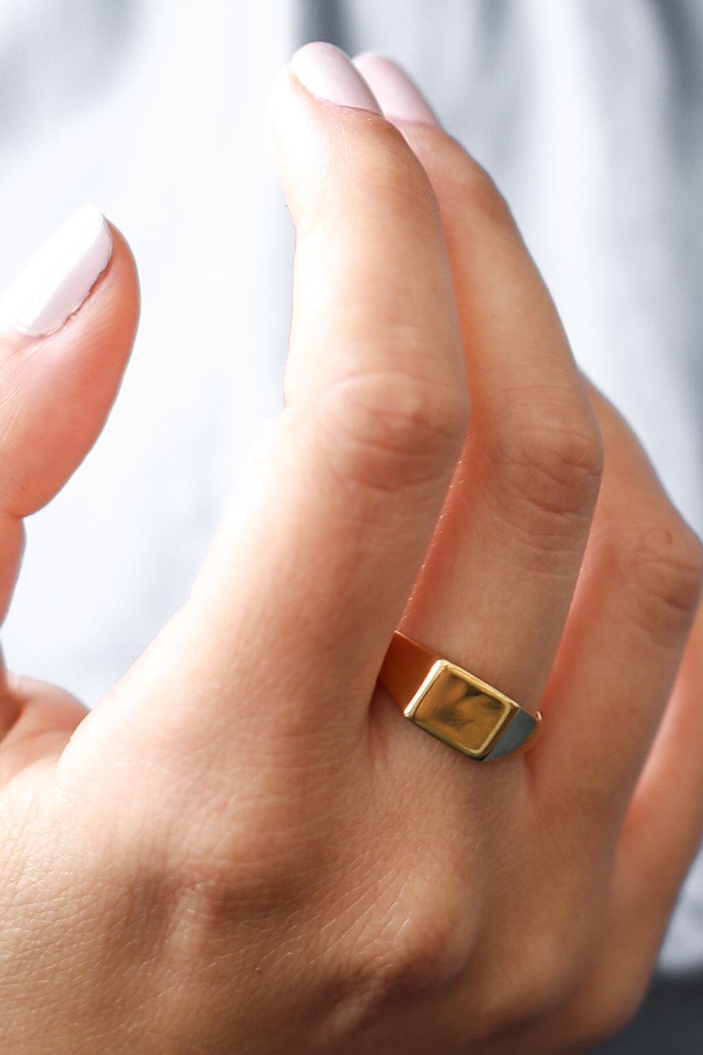 14K Gold SQUARE SIGNET RING