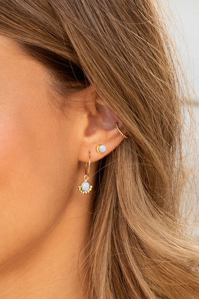 flor post earrings