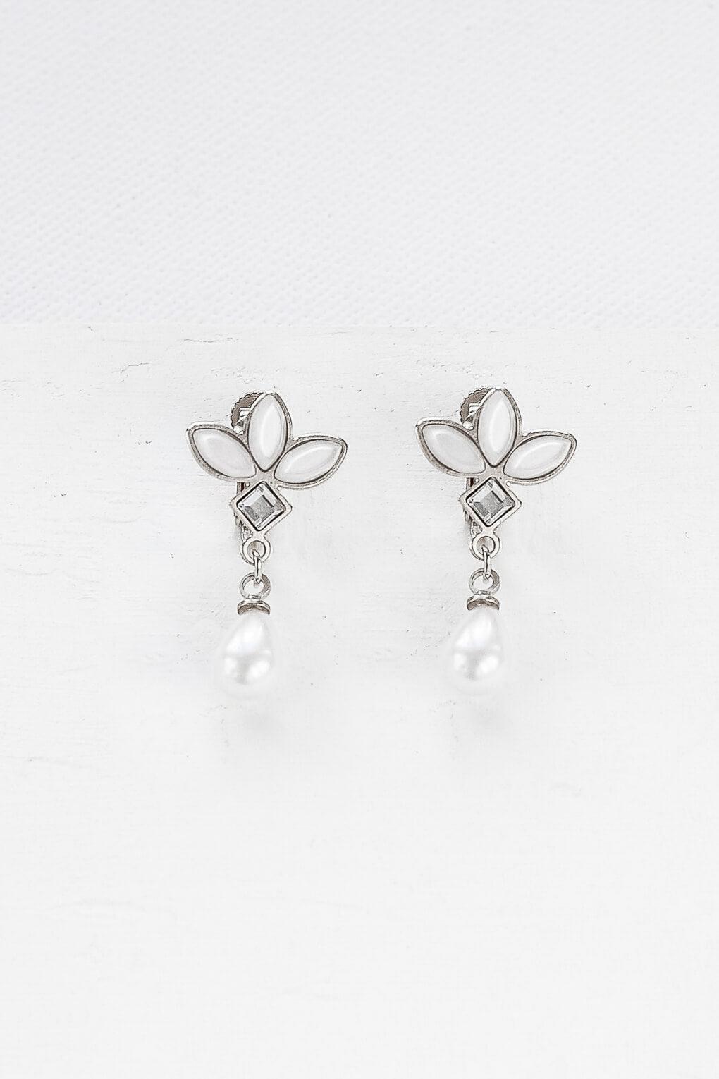 Paula with pearl Clip-On Earrings