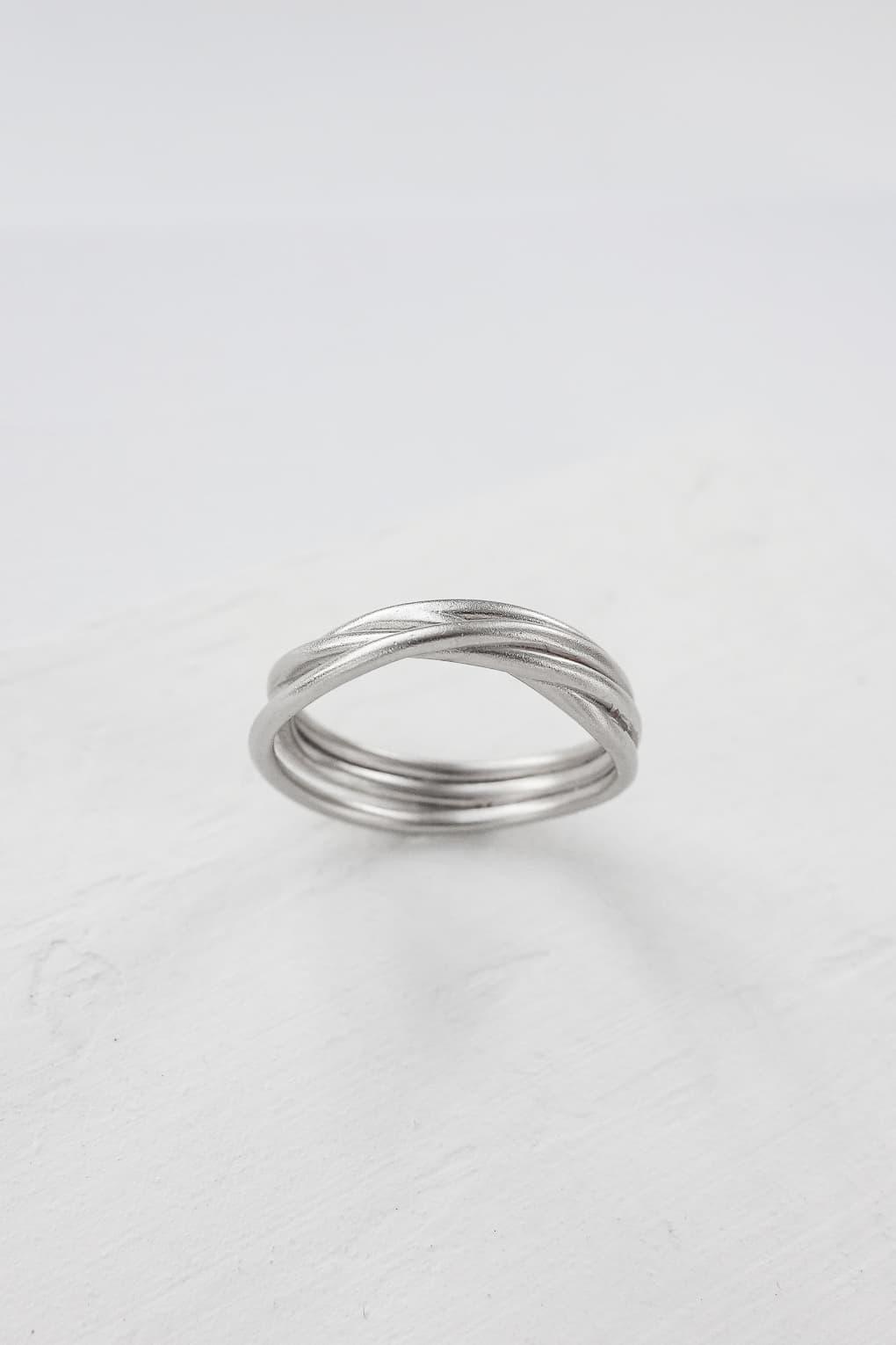 Roots Ring