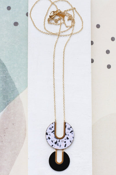 Long Expo Necklace