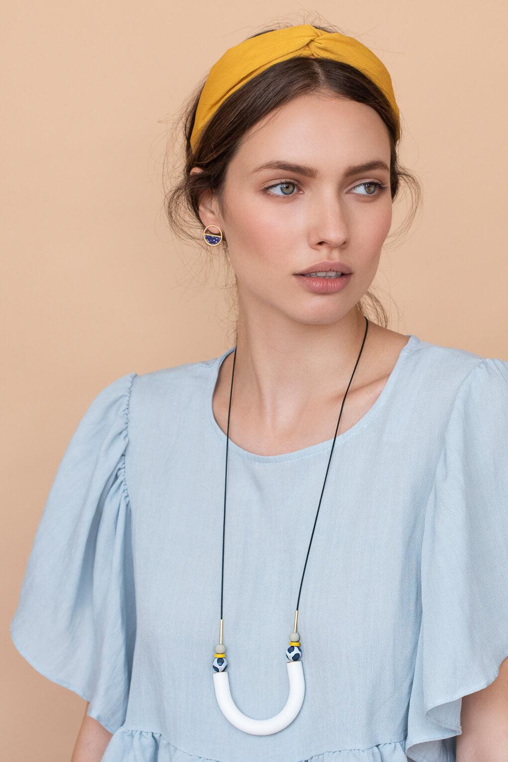 Long Pigment Necklace