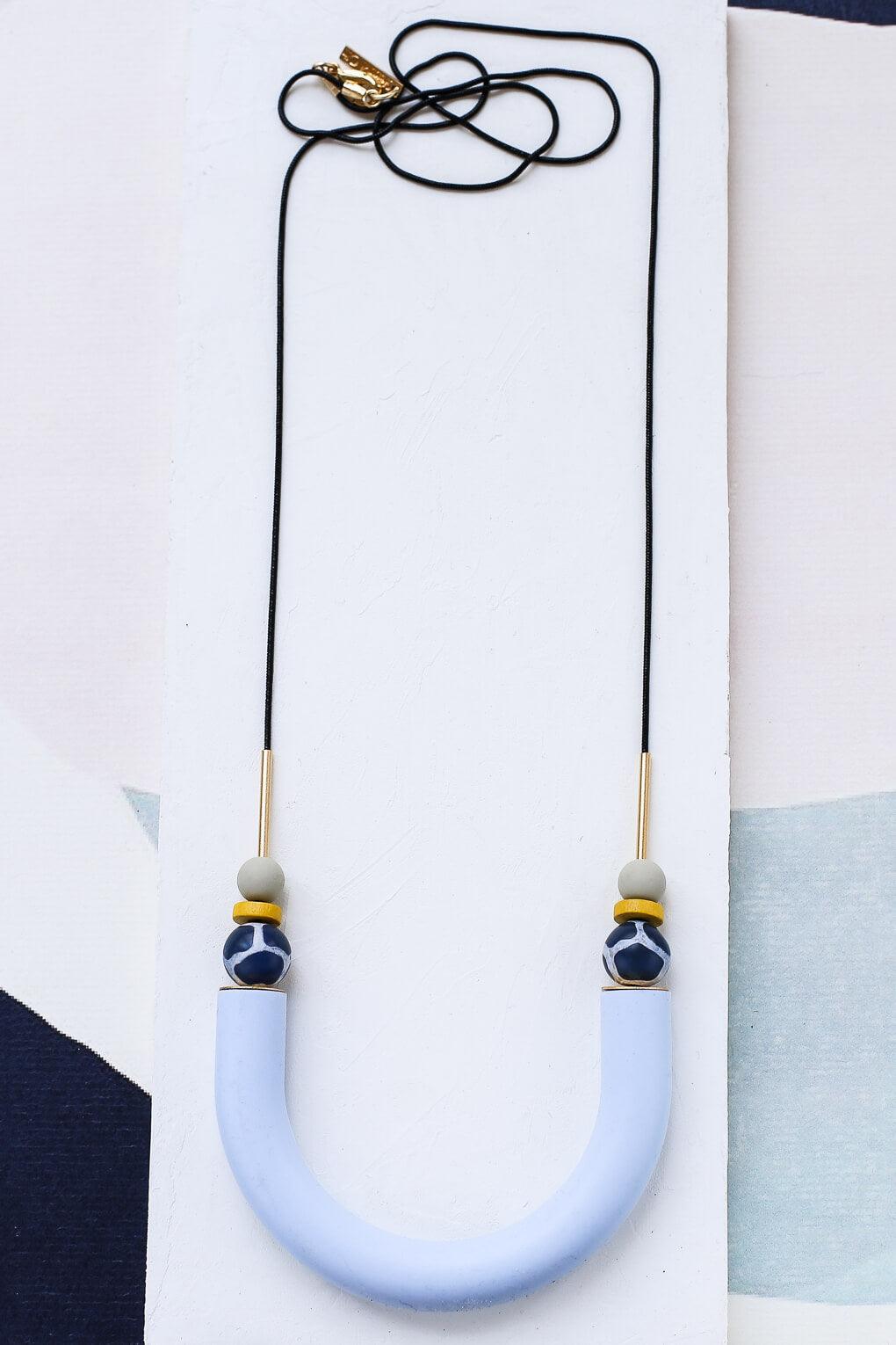 Long Pigment Necklace
