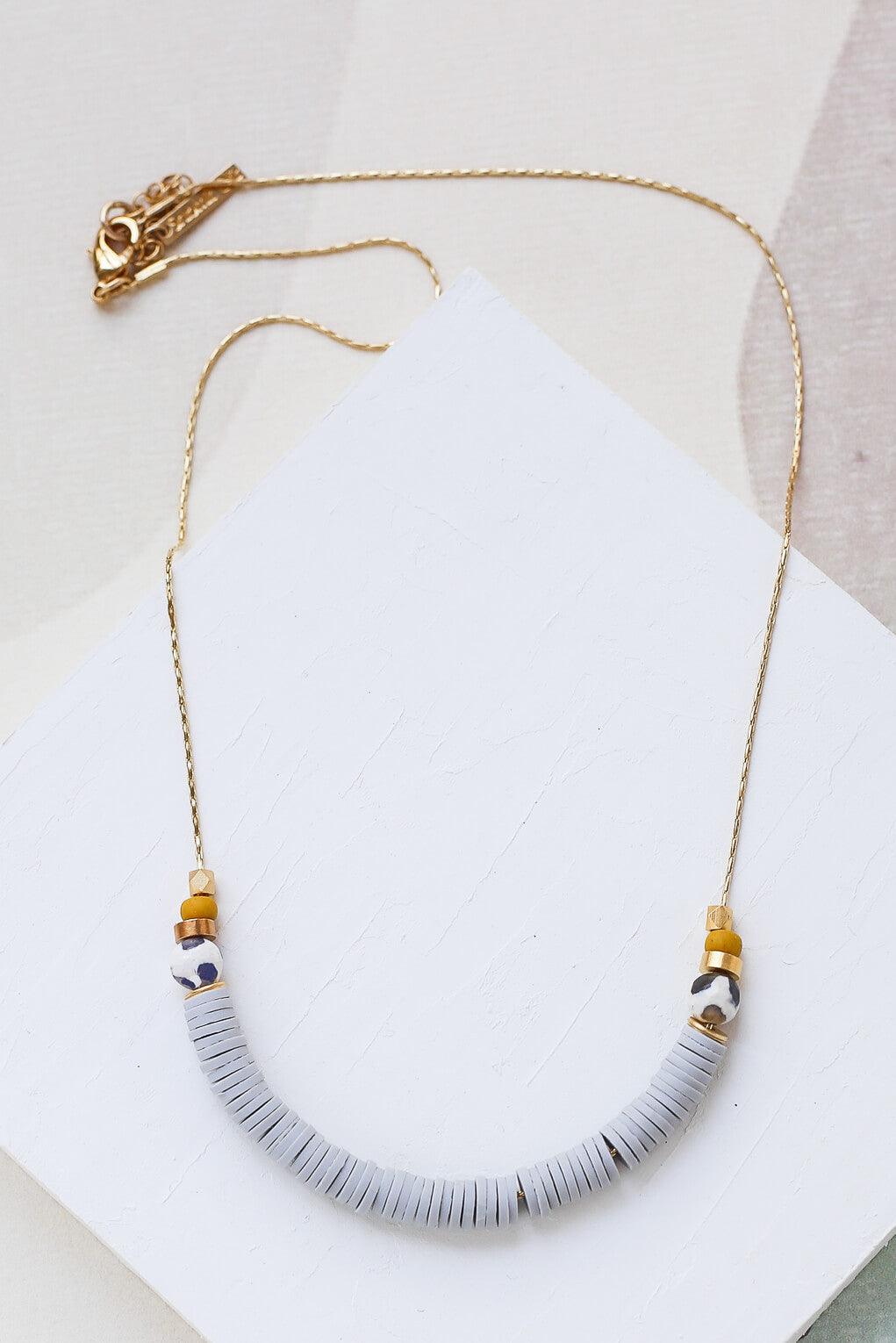 Pigment Necklace