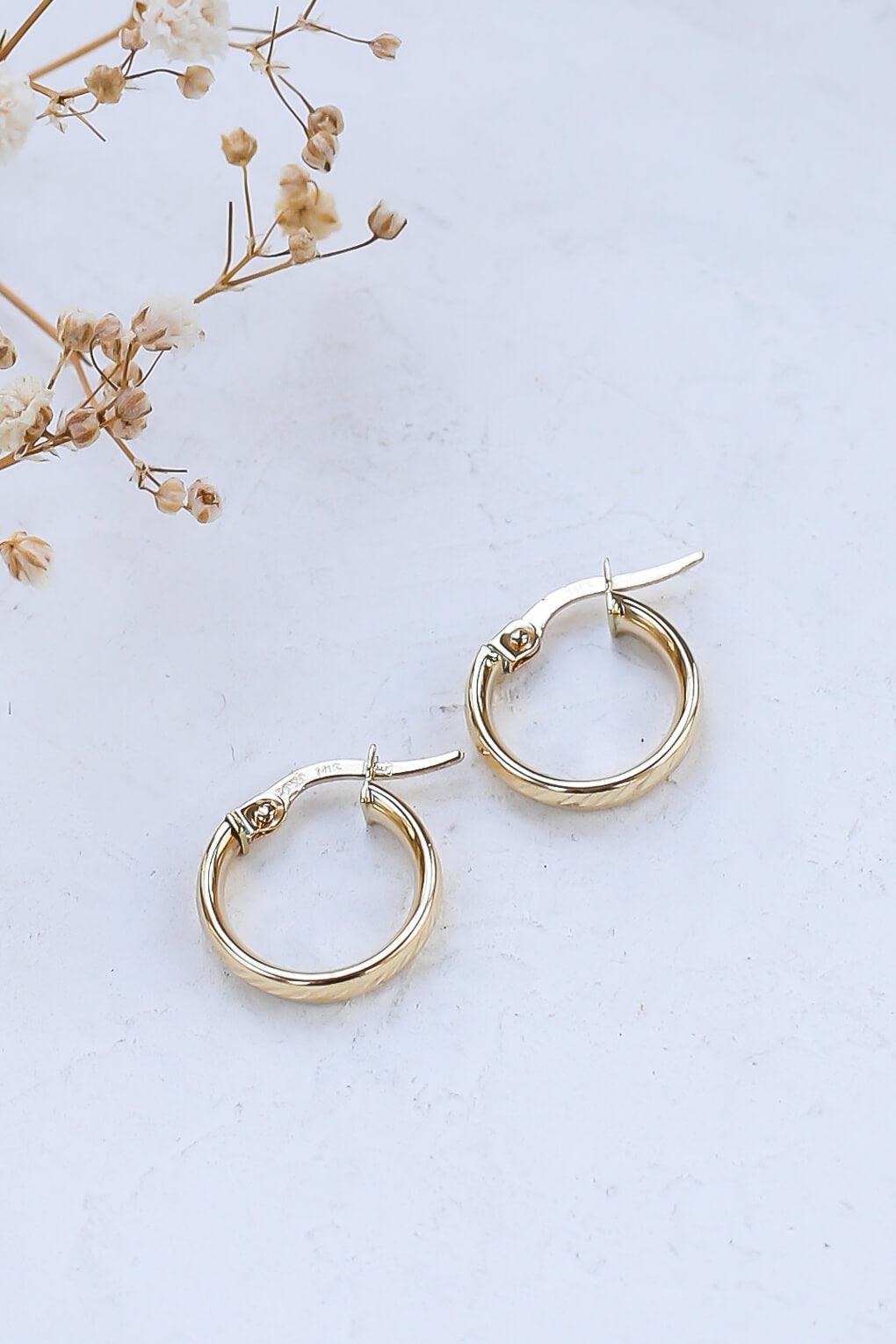 Cassie Earrings in 14K gold