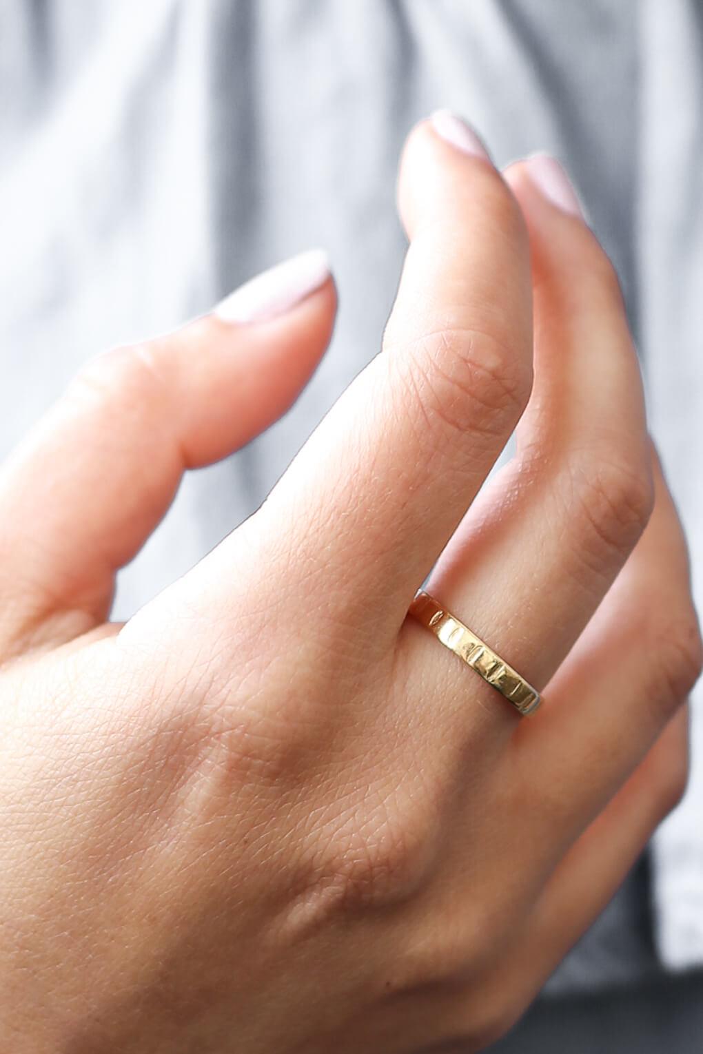 14K Gold Notch Ring