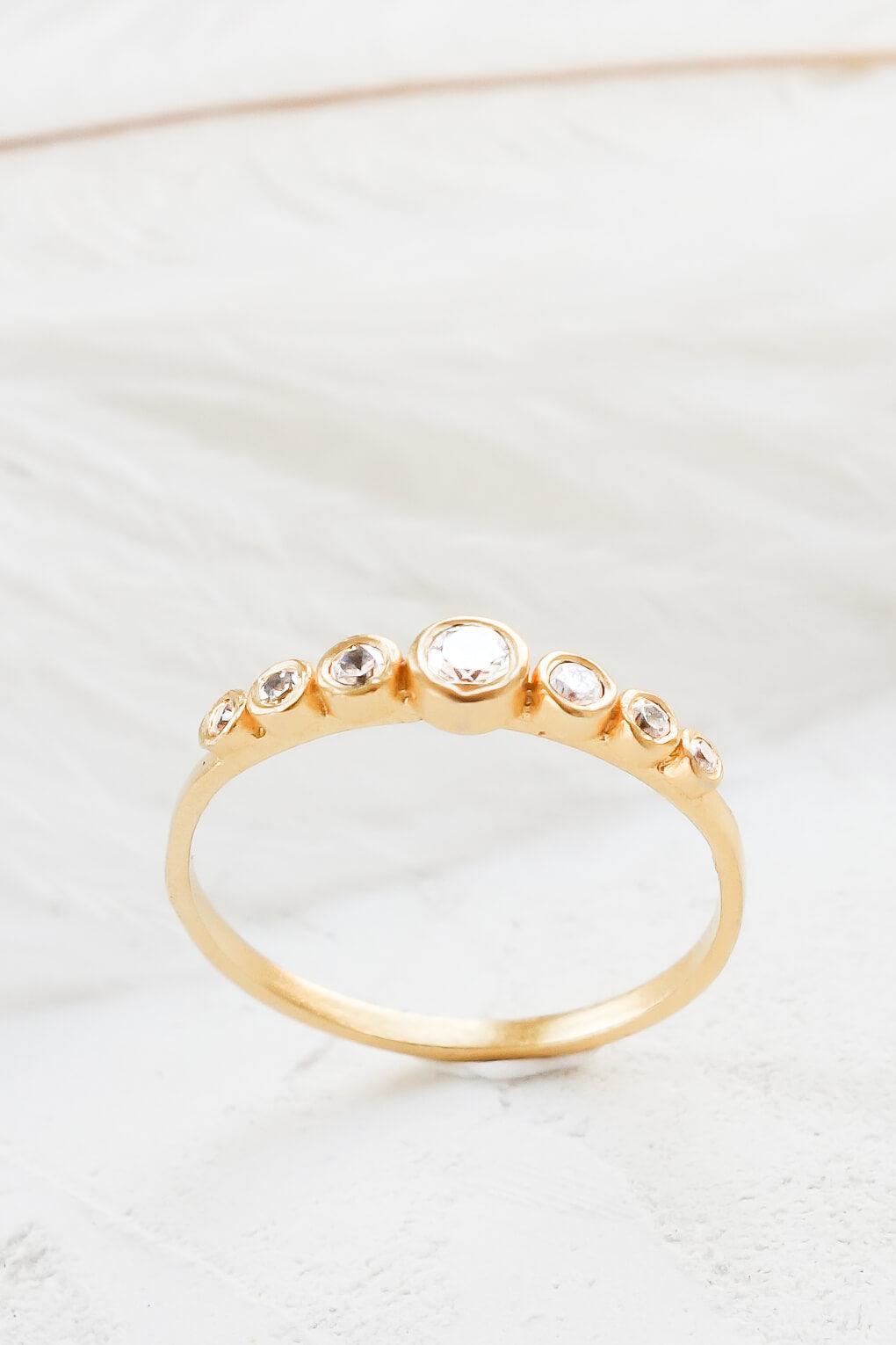 14K Gold 7 DIAMONDS RING
